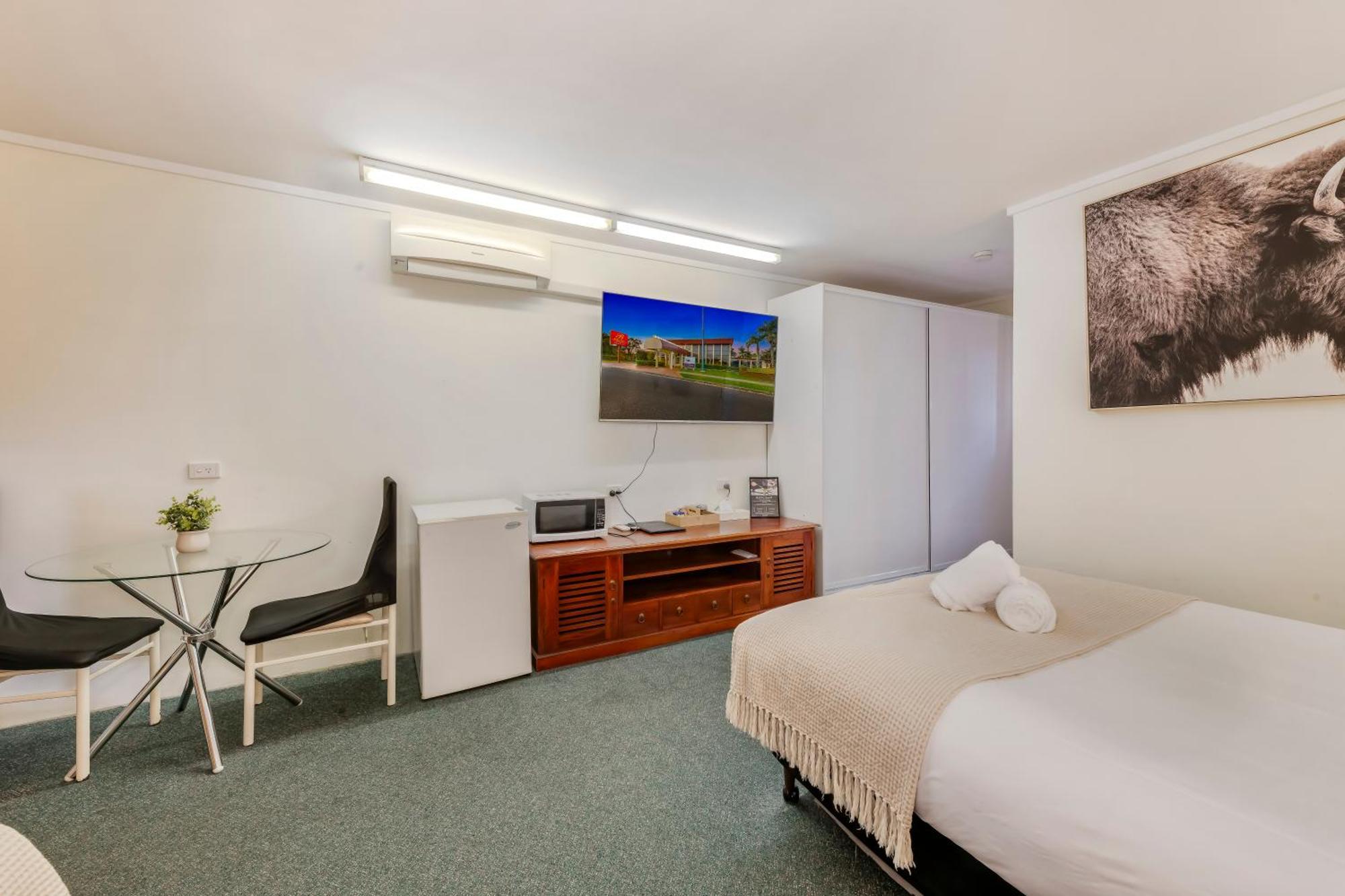 Bundaberg International Motor Inn Buitenkant foto