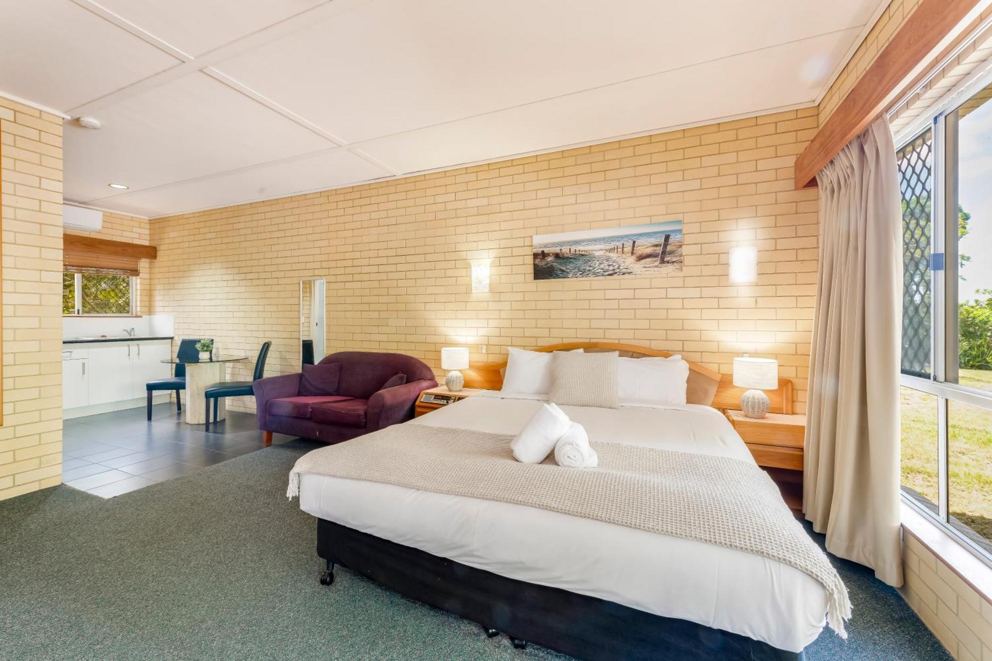 Bundaberg International Motor Inn Buitenkant foto